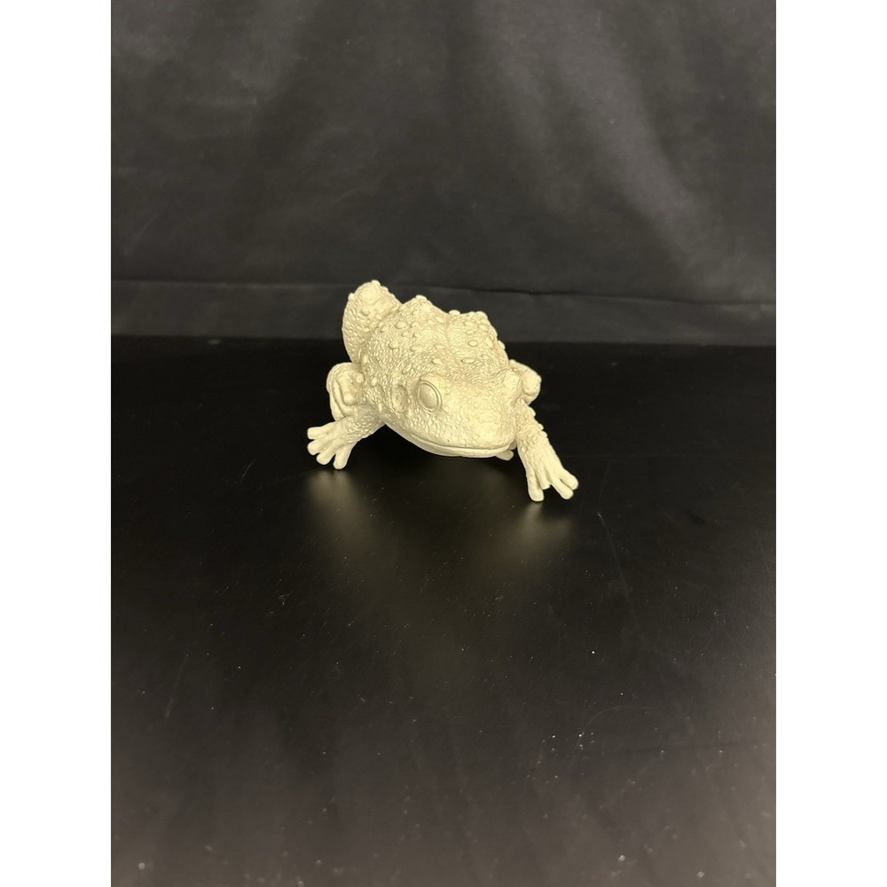 Cast Stone Warty Toad Statue